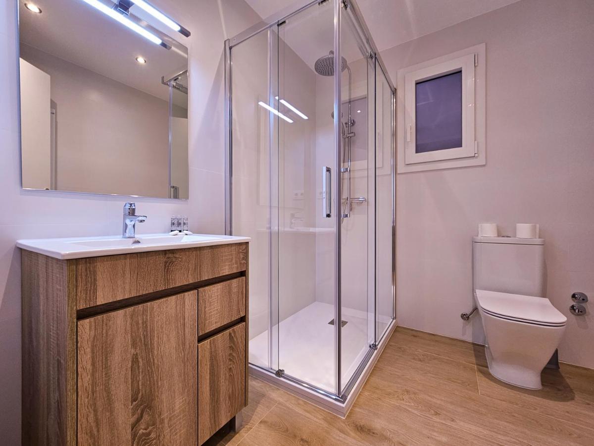 Classbedroom Park Gueell Apartment Barcelona Exteriör bild